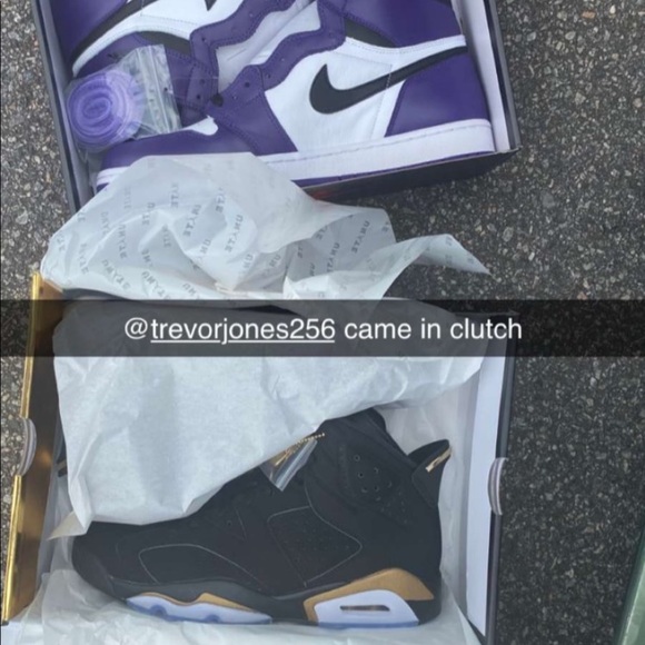 Air Force 1’s - Picture 3 of 4